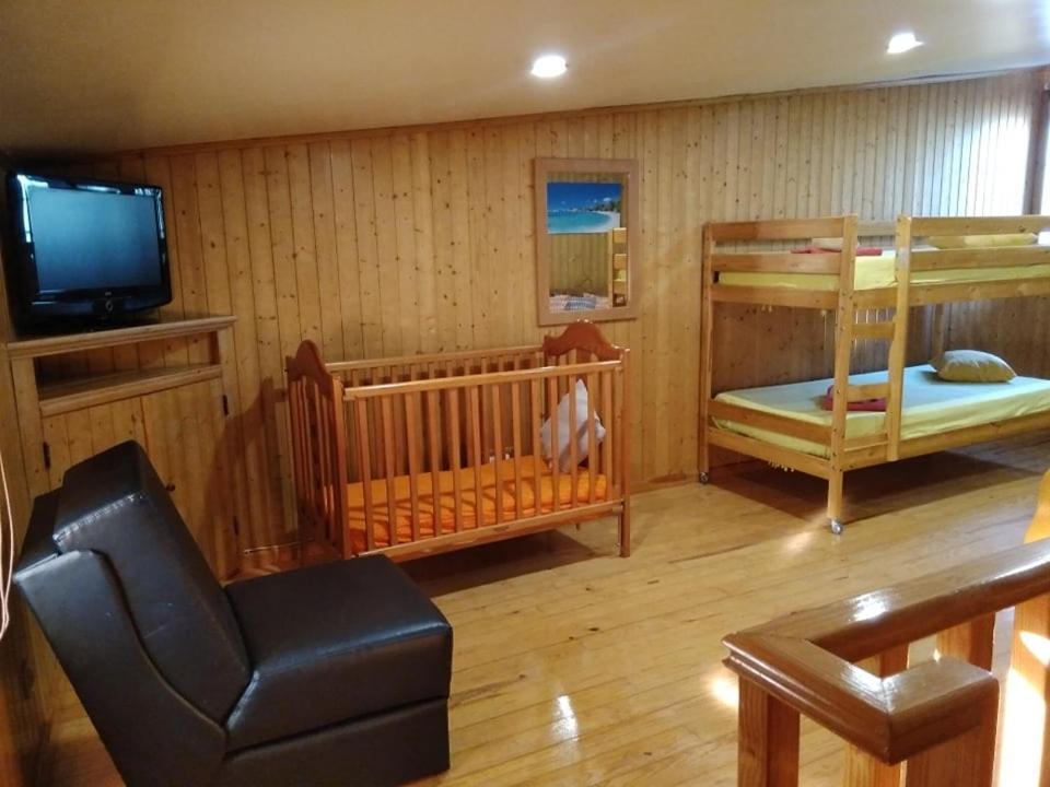 Villa Bora-Bora Pêra Buitenkant foto